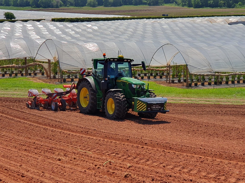 Augi Tractor